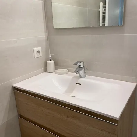 Le Maya - Avec Piscine 昂蒂布