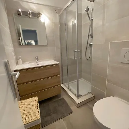 Le Maya - Avec Piscine アパート *