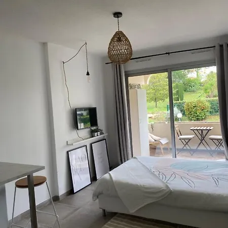 Le Maya - Avec Piscine